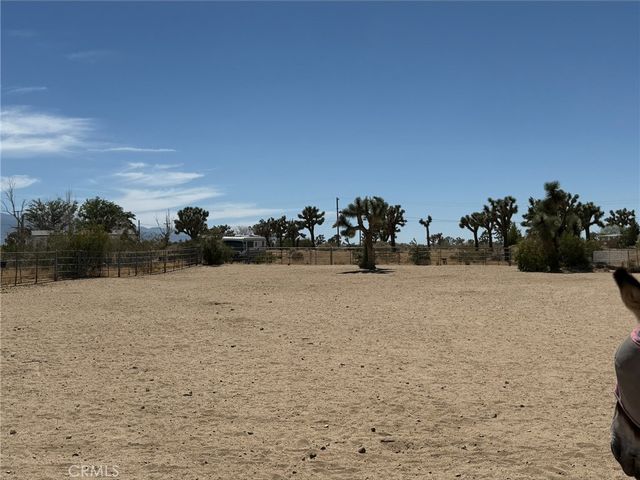 6473 Chevoit, Phelan, CA 92371