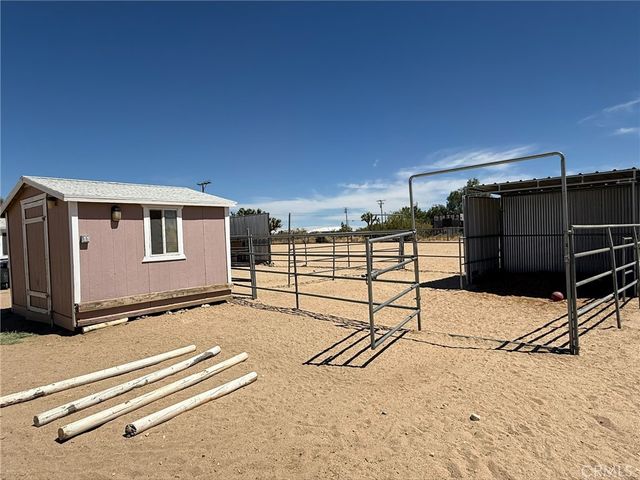 6473 Chevoit, Phelan, CA 92371