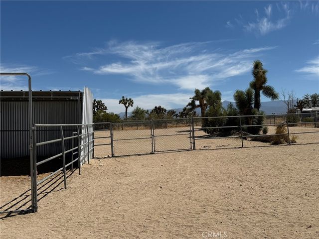 6473 Chevoit, Phelan, CA 92371