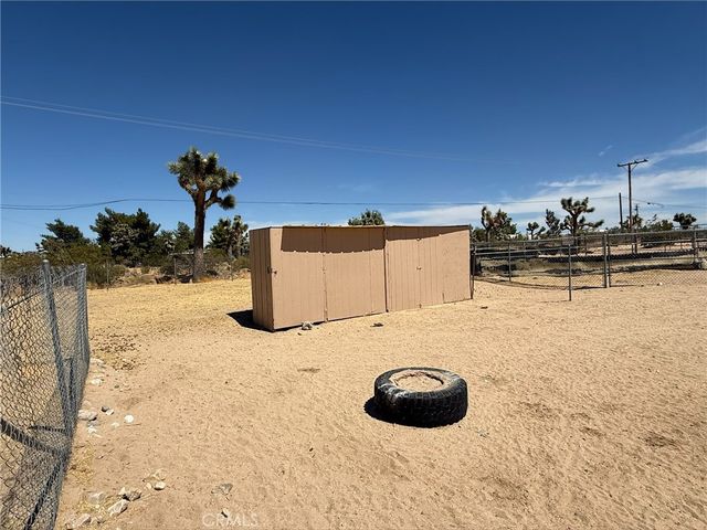 6473 Chevoit, Phelan, CA 92371