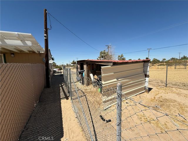 6473 Chevoit, Phelan, CA 92371