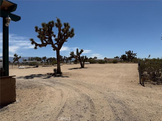 6473 Chevoit, Phelan, CA 92371