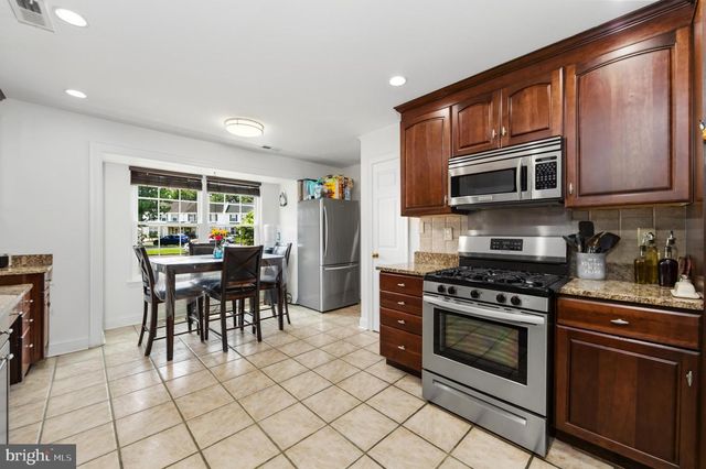4 JAMIE CT, Clementon, NJ 08021