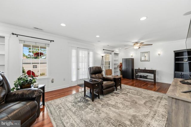 4 JAMIE CT, Clementon, NJ 08021