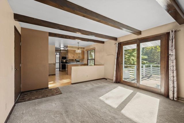 420 Melody Lane, Verona, WI 53593
