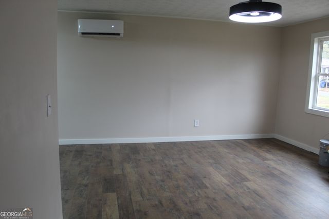 21 Duke Circle, Winder, GA 30680