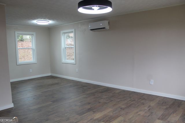 21 Duke Circle, Winder, GA 30680