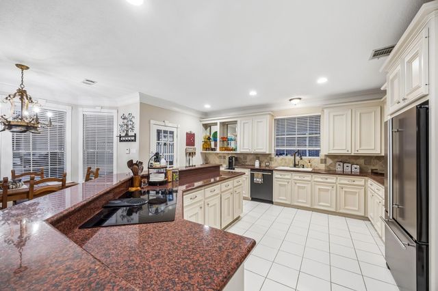 19235 Kessington Lane, Houston, TX 77094