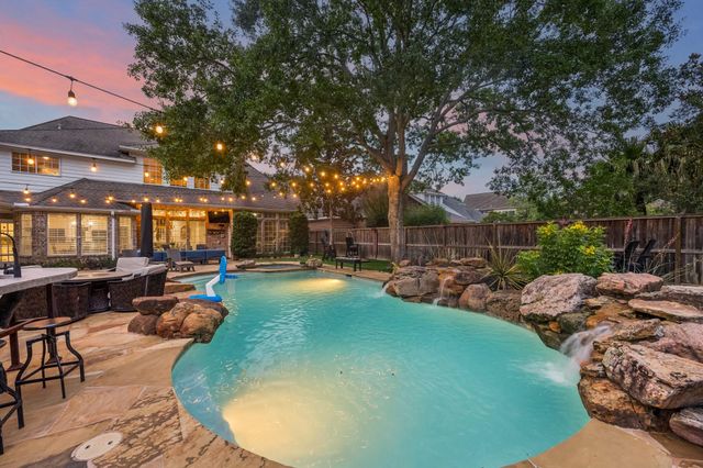 19235 Kessington Lane, Houston, TX 77094