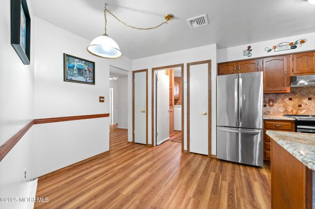 170 Courtshire Drive, Brick, NJ 08723