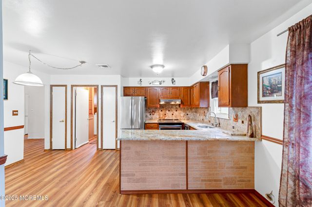 170 Courtshire Drive, Brick, NJ 08723