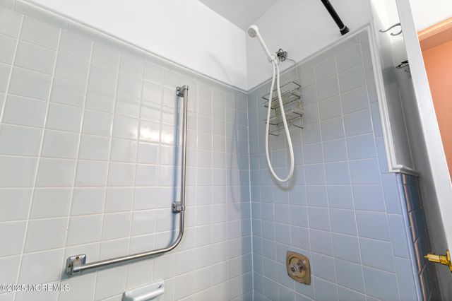 170 Courtshire Drive, Brick, NJ 08723