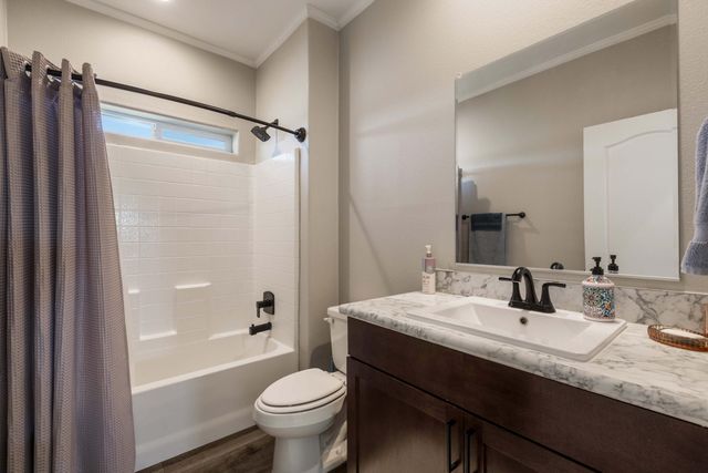 143 Nm 217, Edgewood, NM 87015