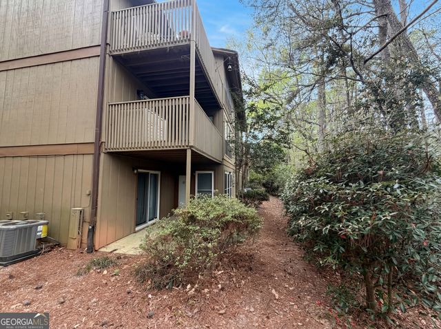 1013 Dunbar Drive, Atlanta, GA 30338