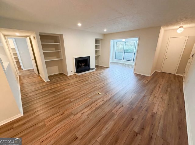 1013 Dunbar Drive, Atlanta, GA 30338