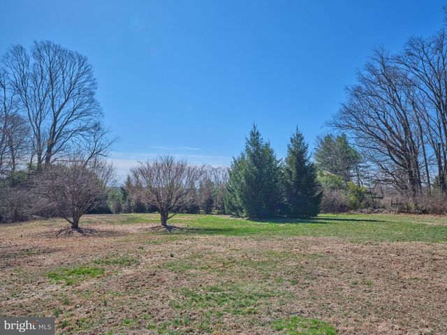 4990 POINT PLEASANT PIKE, Doylestown, PA 18902