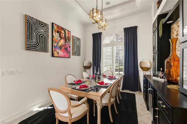 8977 Crooked Stick CT, Naples, FL 34113