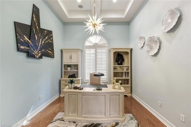 8977 Crooked Stick CT, Naples, FL 34113