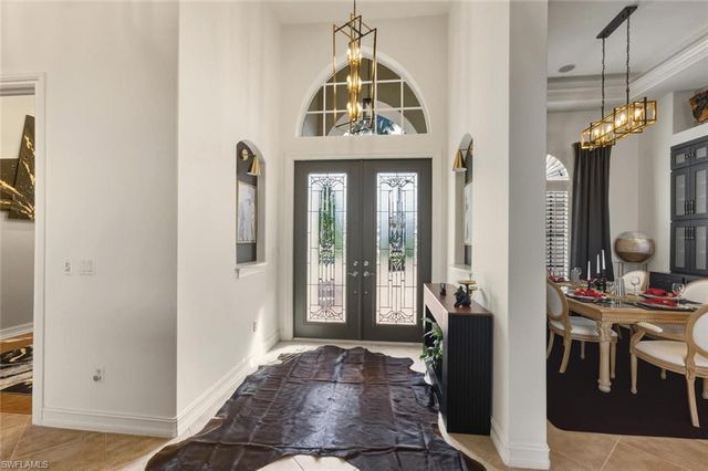 8977 Crooked Stick CT, Naples, FL 34113