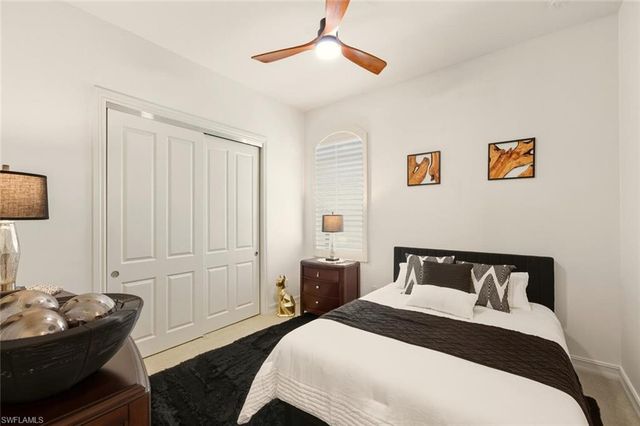 8977 Crooked Stick CT, Naples, FL 34113