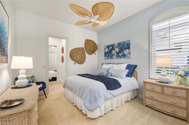 8977 Crooked Stick CT, Naples, FL 34113