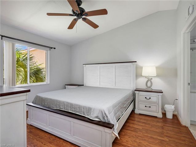 8284 Key Royal CIR 1331, Naples, FL 34119