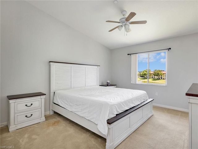 8284 Key Royal CIR 1331, Naples, FL 34119