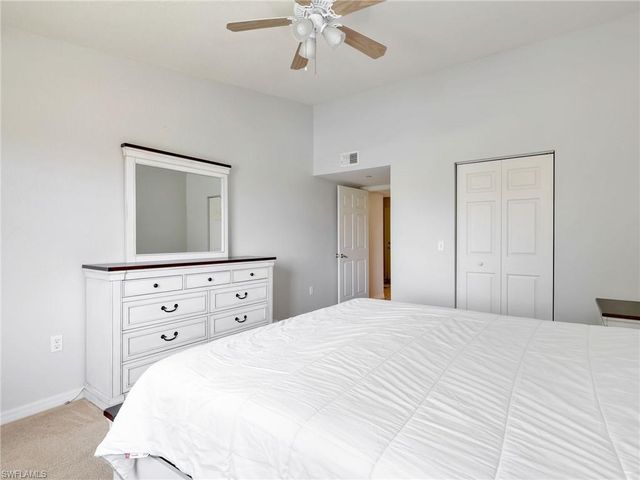 8284 Key Royal CIR 1331, Naples, FL 34119