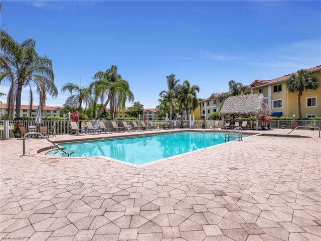 8284 Key Royal CIR 1331, Naples, FL 34119