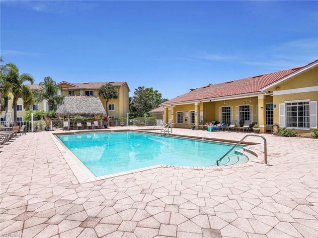 8284 Key Royal CIR 1331, Naples, FL 34119
