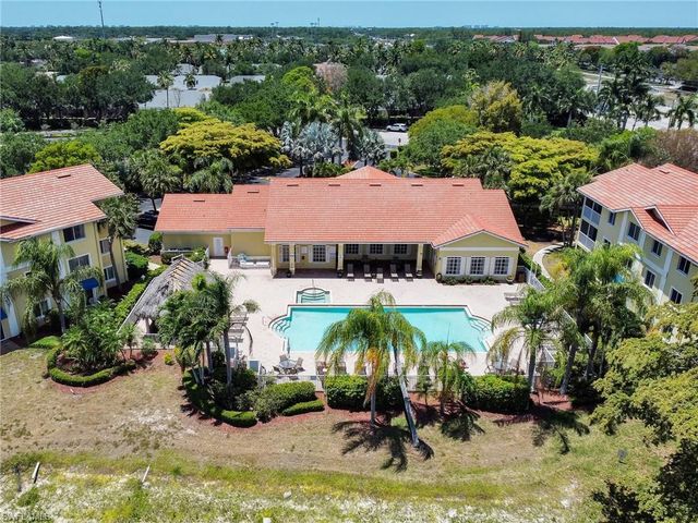 8284 Key Royal CIR 1331, Naples, FL 34119