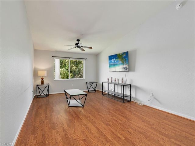 8284 Key Royal CIR 1331, Naples, FL 34119