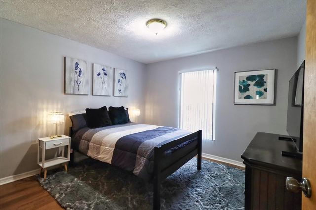 18619 YOCAM AVENUE, Lutz, FL 33549