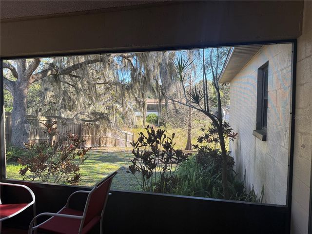 18619 YOCAM AVENUE, Lutz, FL 33549