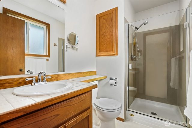 5430 170th Place SW, Lynnwood, WA 98037