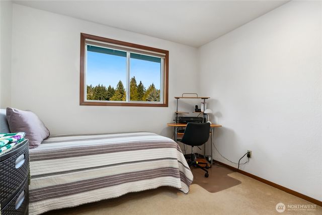 5430 170th Place SW, Lynnwood, WA 98037