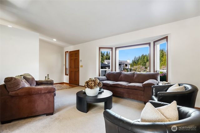 5430 170th Place SW, Lynnwood, WA 98037