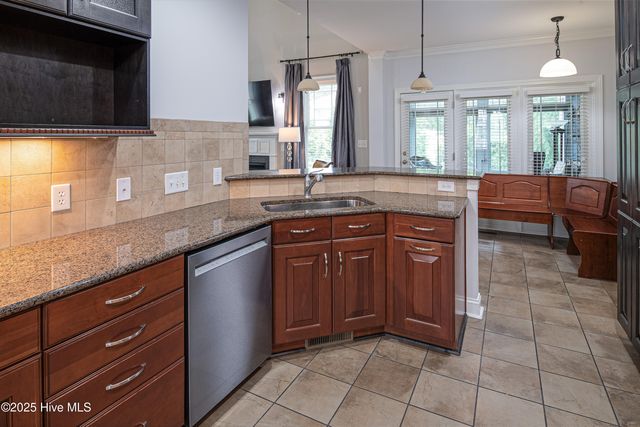 3729 Colony Woods Drive, Greenville, NC 27834