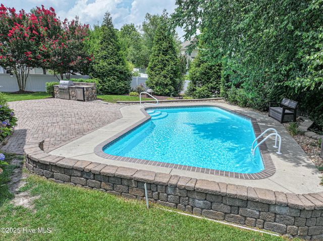 3729 Colony Woods Drive, Greenville, NC 27834