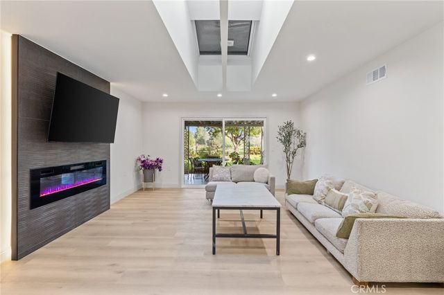 3422 Calle Azul A, Laguna Woods, CA 92637