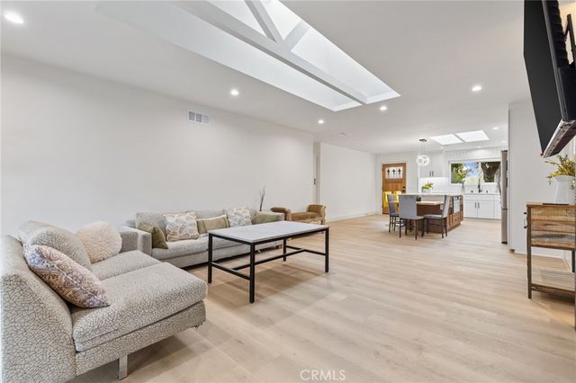 3422 Calle Azul A, Laguna Woods, CA 92637