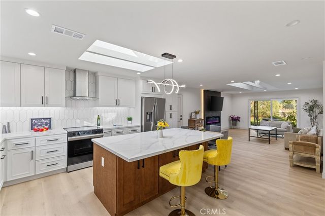 3422 Calle Azul A, Laguna Woods, CA 92637