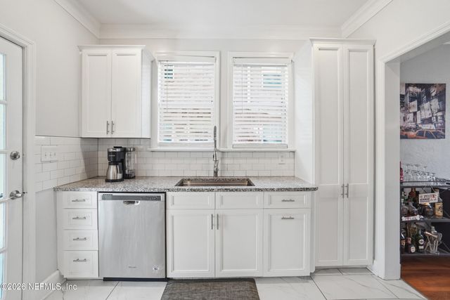 1266 BELMONT Terrace, Jacksonville, FL 32207
