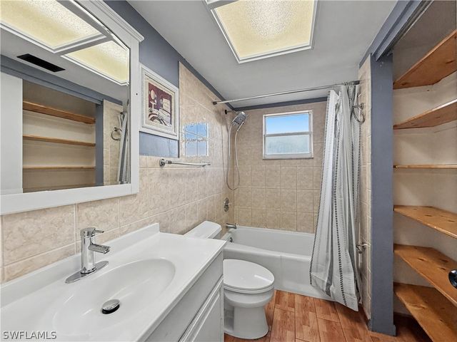 7658 Laurel Valley RD, Fort Myers, FL 33967