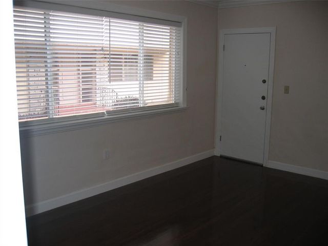 115 Antiquera Ave 2, Coral Gables, FL 33134