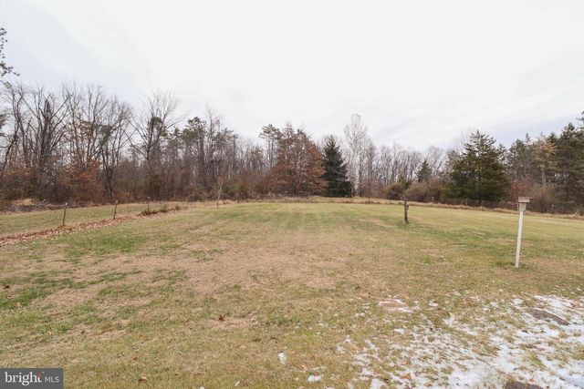 81 RUPP RD, Gettysburg, PA 17325