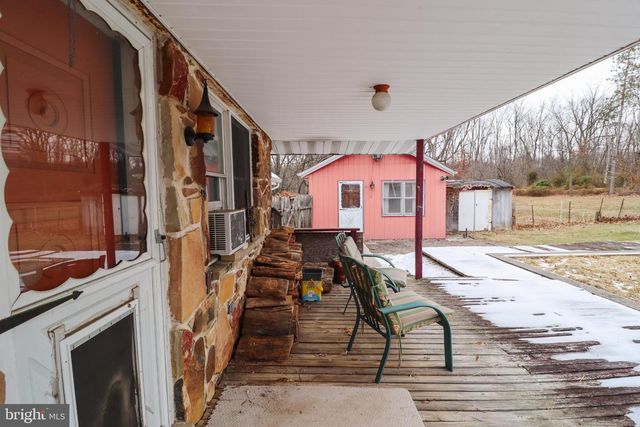 81 RUPP RD, Gettysburg, PA 17325