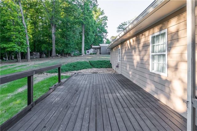 1633 Cole Creek Rd, Dallas, GA 30157
