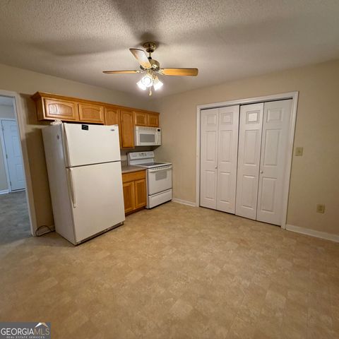 1207 Edna Place, Macon, GA 31204