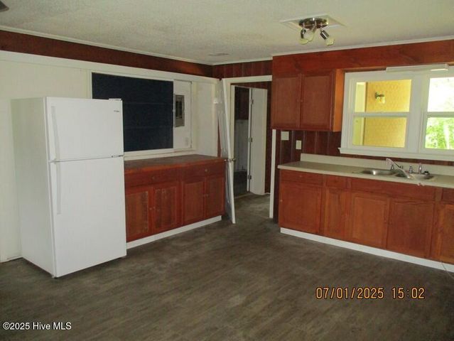 166 N Nc 11 And 903 Highway, Kenansville, NC 28349